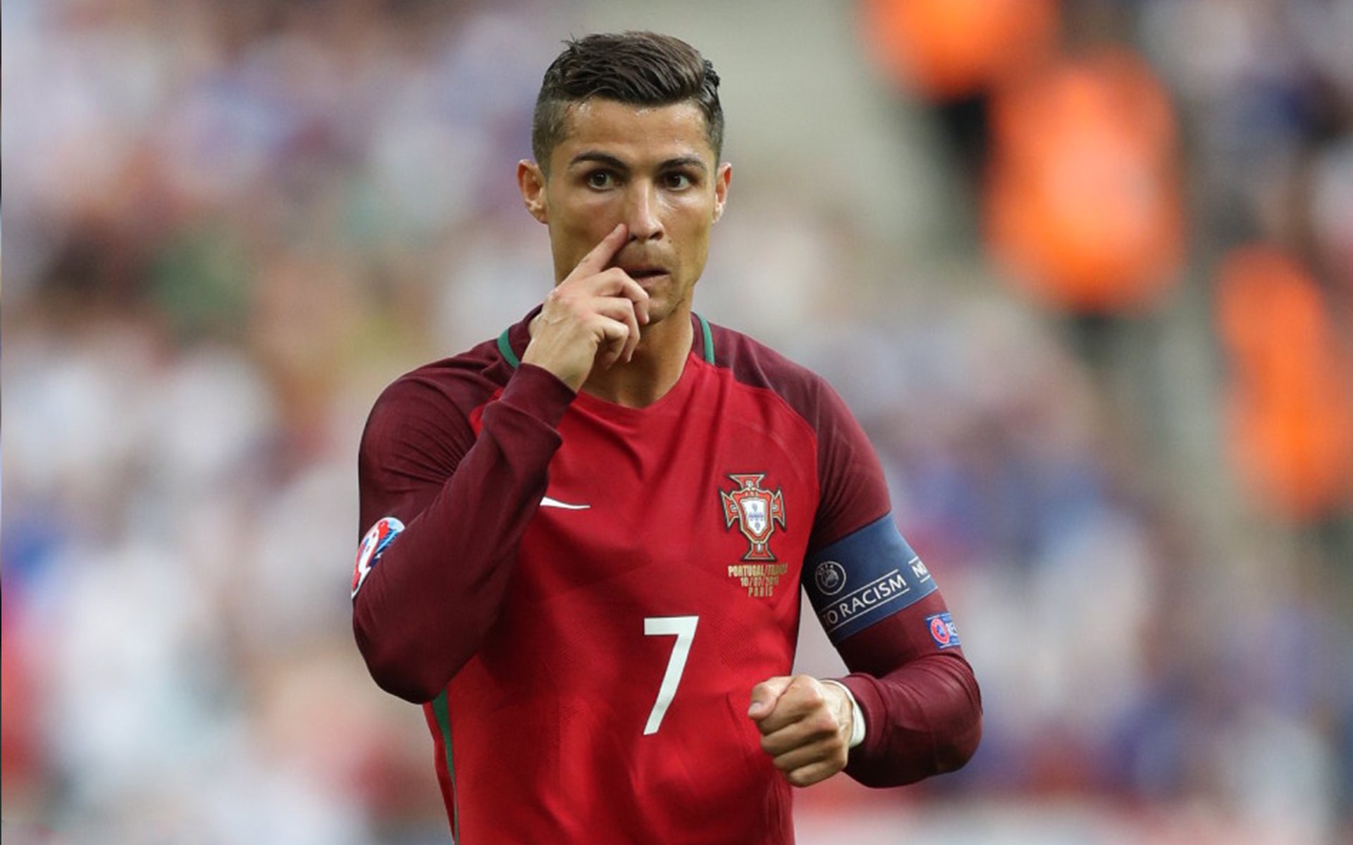 黑白直播体育-抢七巅峰对决，曼城火力全开击溃贝蒂斯，晋级之路势不可挡