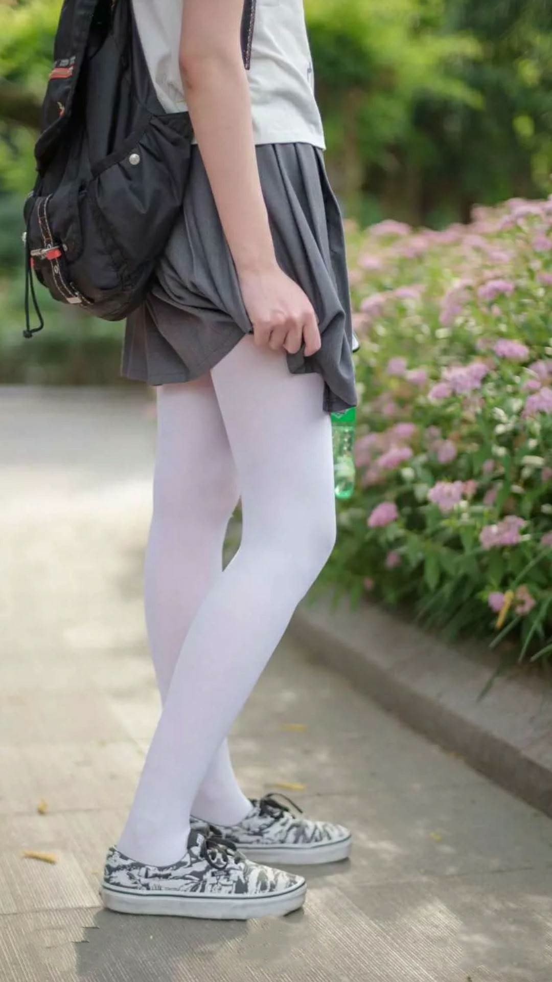 夜之獠牙，劳塔罗主宰年度焦点之战