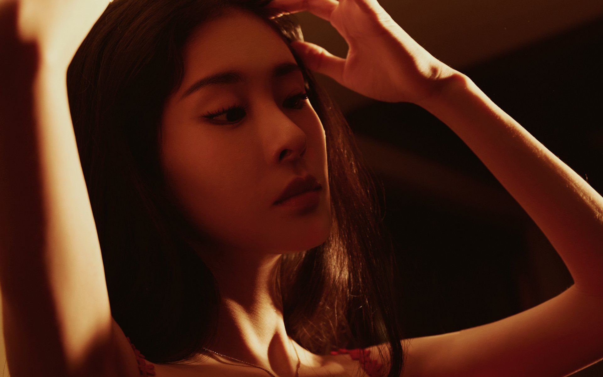 黑白直播网-世界排名争夺战之夜，萨拉赫用魔幻左脚撬动足坛版图