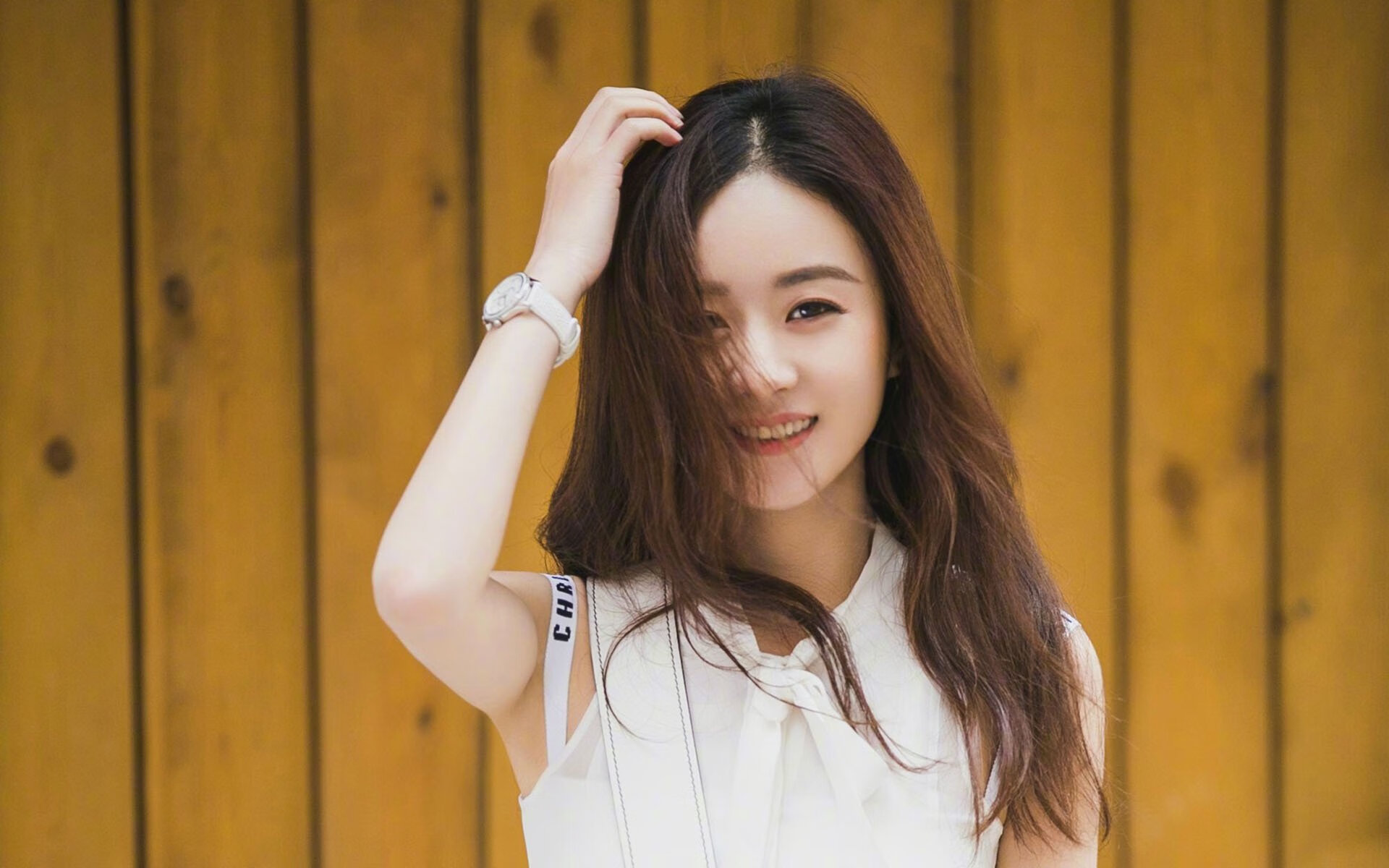 硬仗之王范弗利特闪耀全场，马刺与辽宁队跨联盟激战谱写篮球传奇