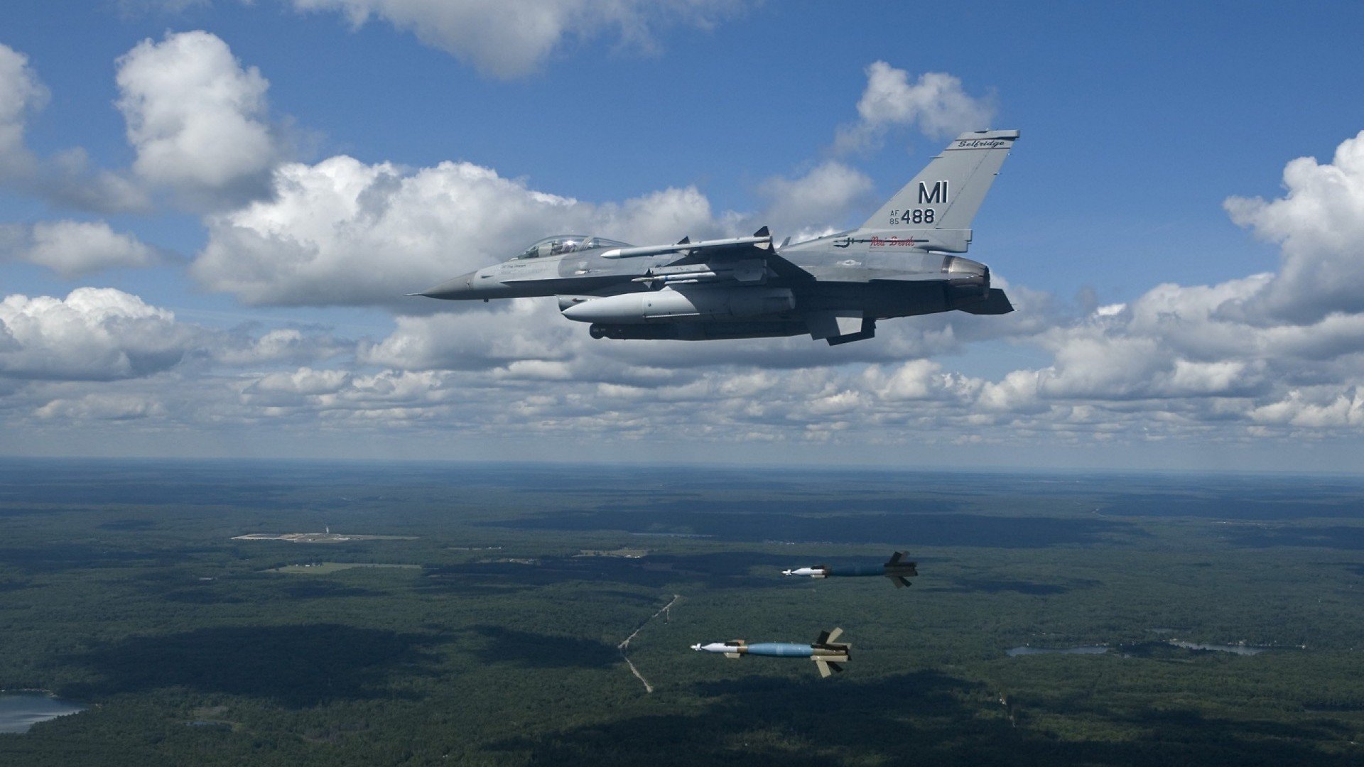 黑白直播免费体育直播-草莽颠覆皇权，从伊拉克爆冷巴西到特奥主宰意甲，足球权力正在祛魅